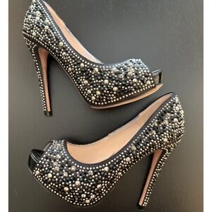 Steve Madden Peep-Toe Studded Heel Womens Size 6 Black/Silver Chlowe Stiletto‎